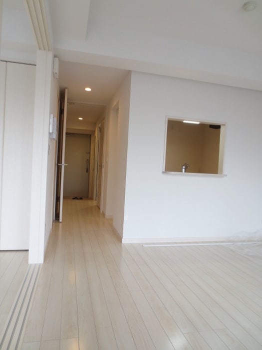 廊下 ガーデンコート碑文谷