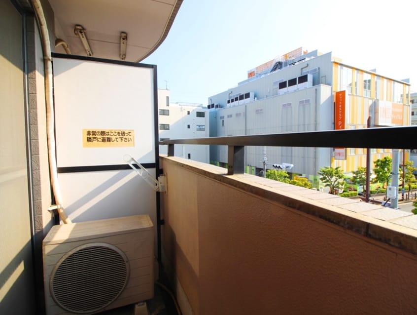 ベランダ・バルコニー モンタ－ニュ綾瀬