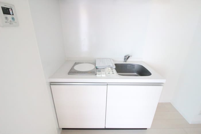 キッチン Ｒ　ｓｔａｇｅ西谷