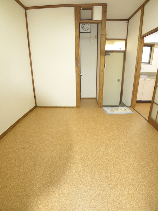 居室 福島アパ－ト