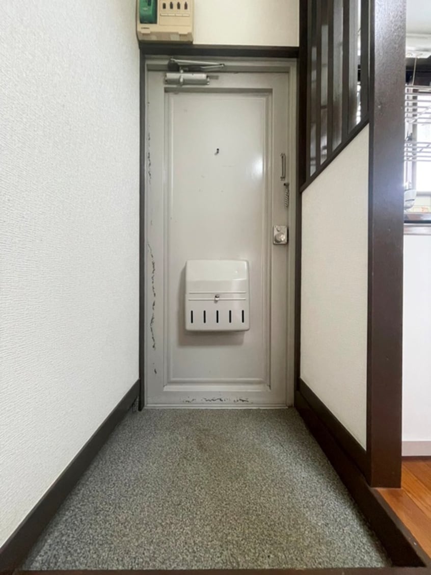 玄関 文化ハイツ