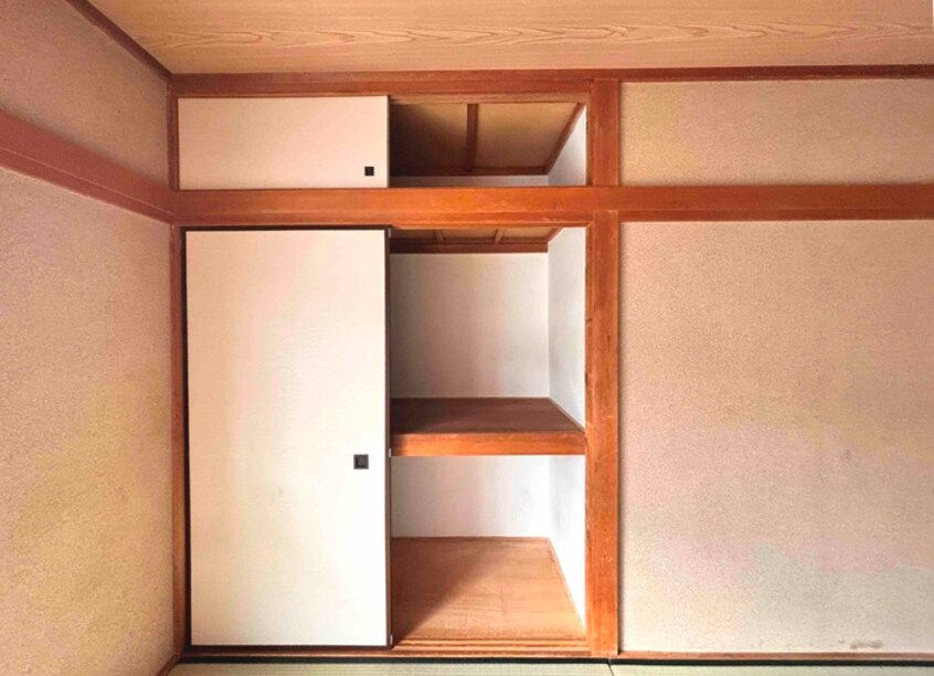 収納 小林ハイツ