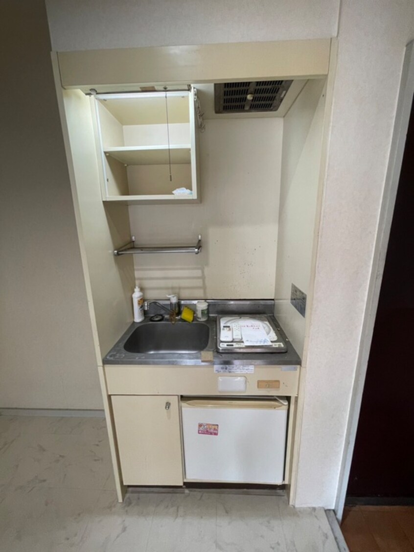 キッチン Ecol　Resort茅ヶ崎B