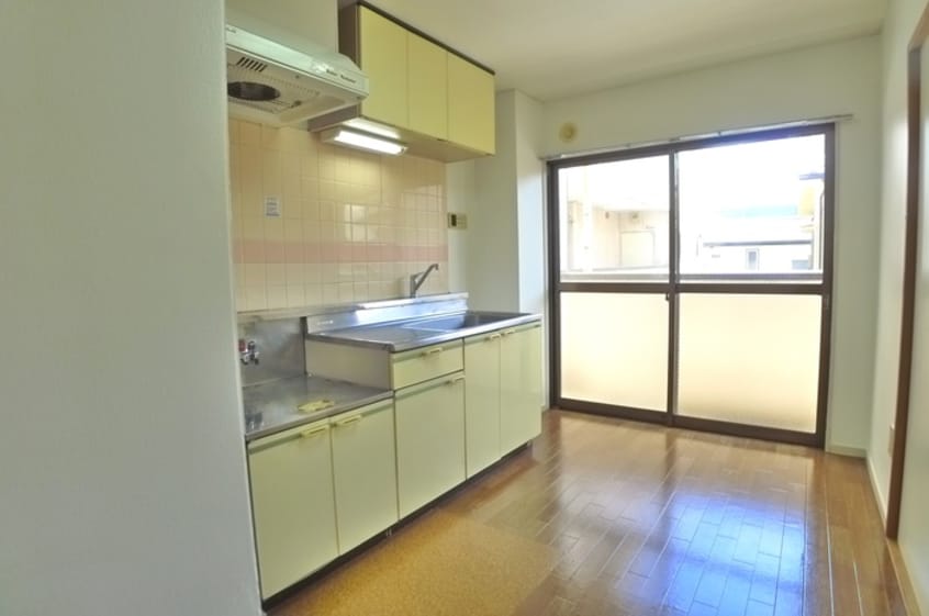 居室 マノワ－ルアズマ