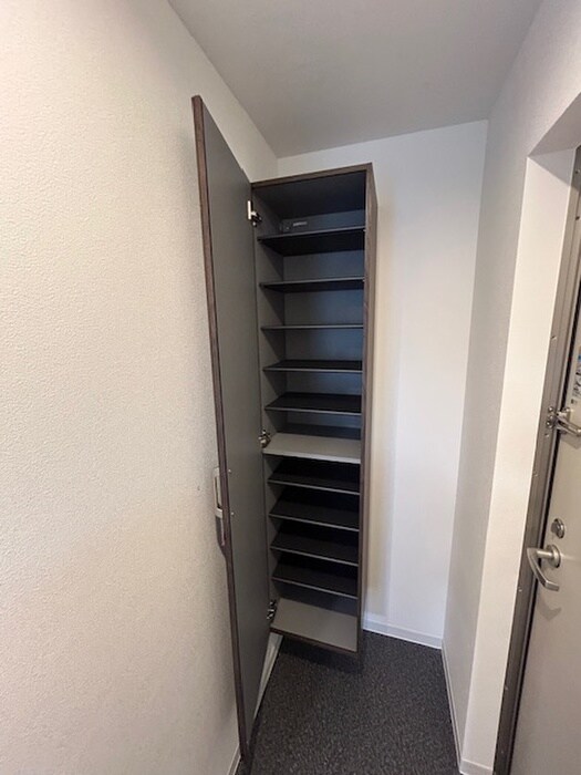 靴箱 ジーメゾン埼玉本郷町