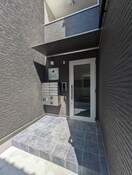 エントランス部分 ジーメゾン埼玉本郷町