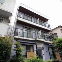ドムスヤギシタ