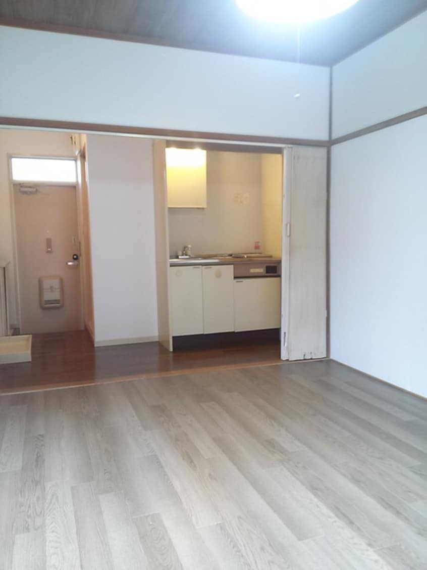 居室 ハイツたつみ