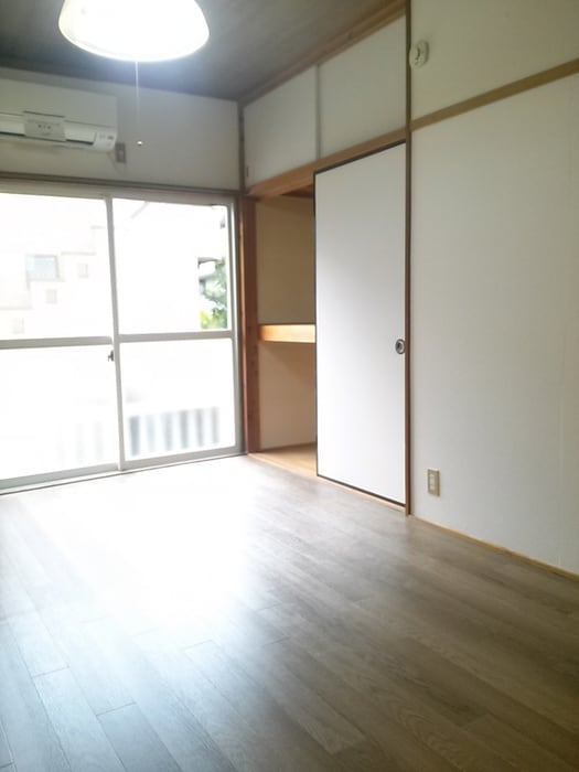 居室 ハイツたつみ