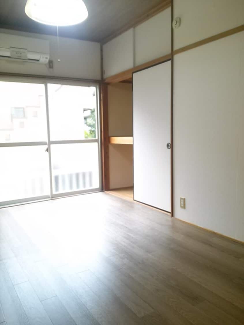 居室 ハイツたつみ