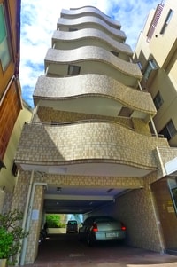 朝日湯島マンション（８０１）