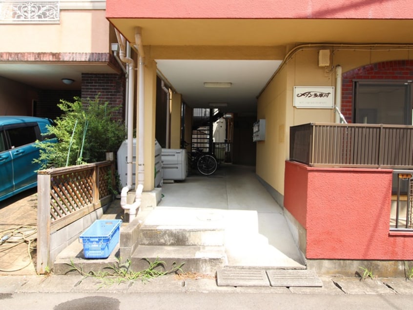 エントランス部分 メゾン多摩川