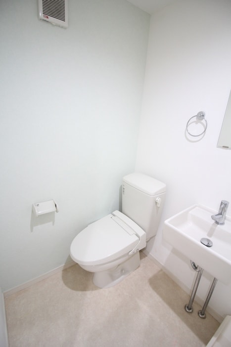 トイレ ＦＥＲＩＯ三ツ沢