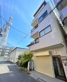 オブチビルの外観