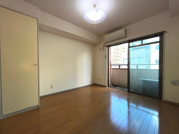 居室 ウィスタリア国領