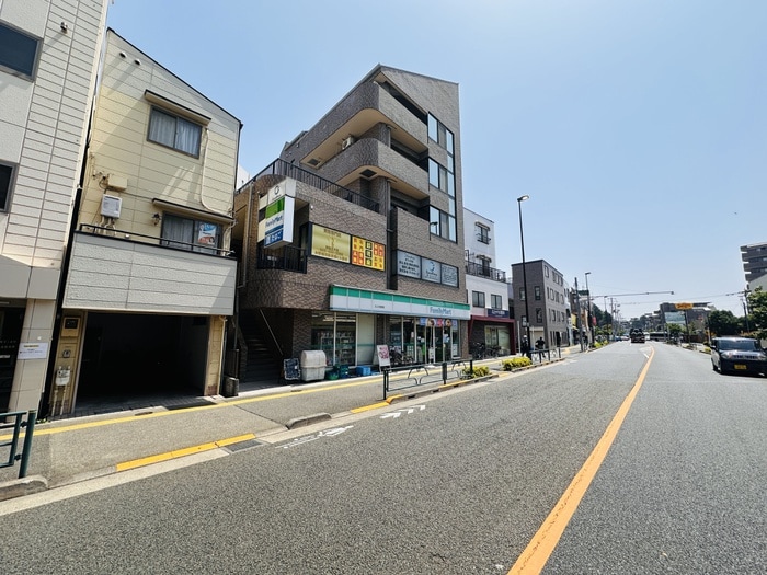 周辺環境 ウィスタリア国領