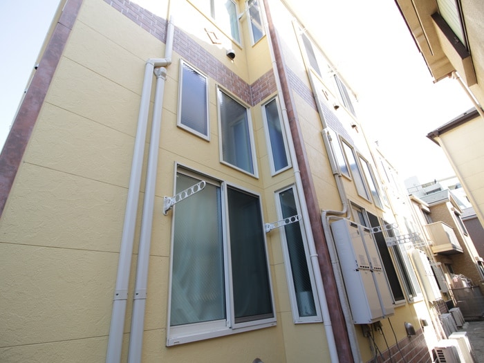 外観写真 ﾕﾅｲﾄ小机ｽﾃｰｼｮﾝｸﾛｽﾋﾞｰ