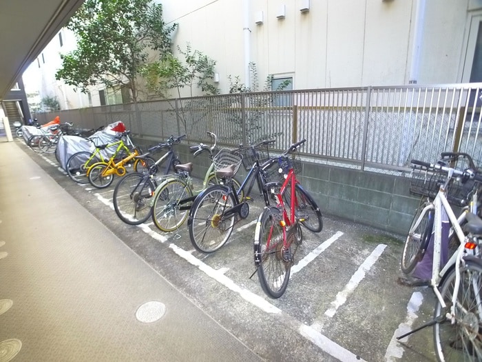 駐輪場 ルミエール二子