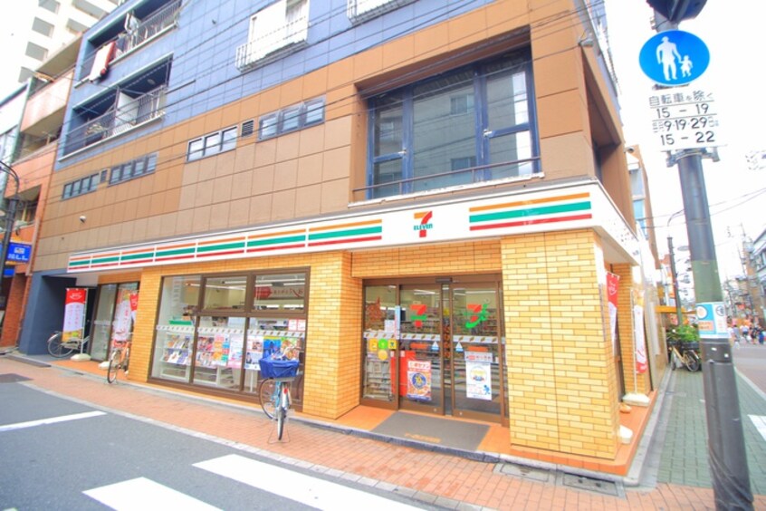 セブンイレブン　中板橋駅前通り店(コンビニ)まで320m アミューズメント板橋本町第１