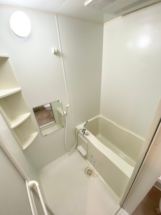 バス／シャワールーム等 エレーナ