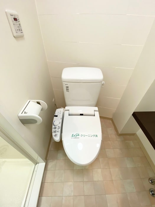 トイレ エレーナ