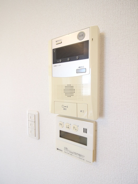 居室 エレーナ