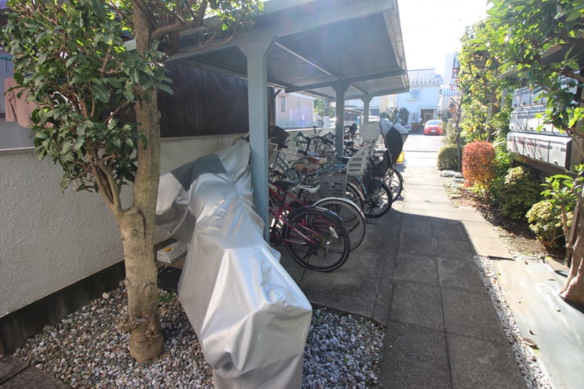 駐輪場 コ－トハウス高井戸