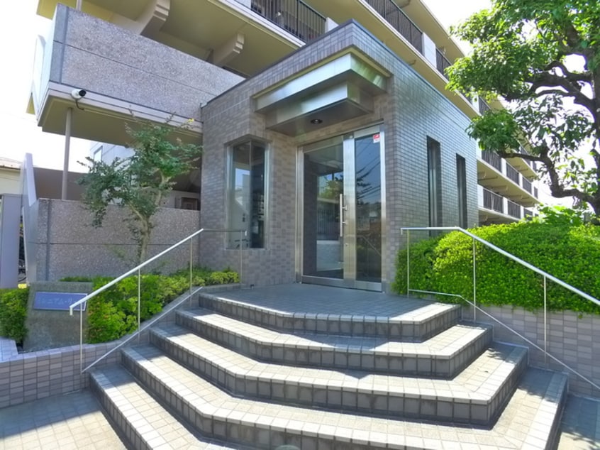 エントランス部分 ミレニアム・リュウ