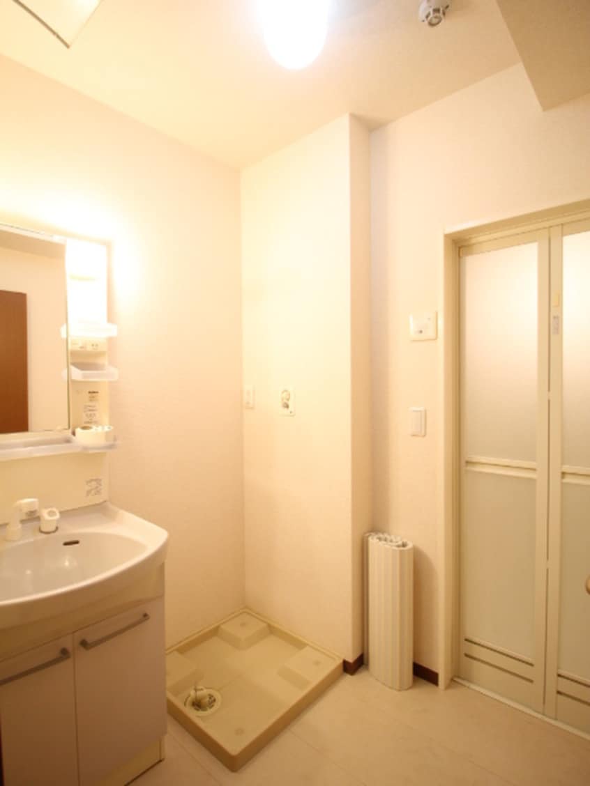 洗濯機置場 ファミール河内