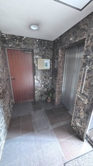 エントランス部分 ﾛｲﾔﾙﾗｲｵﾝｳﾞｨﾚｯｼﾞ　ﾊﾟ-ﾄ5