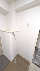 洗濯機置場 ﾛｲﾔﾙﾗｲｵﾝｳﾞｨﾚｯｼﾞ　ﾊﾟ-ﾄ5