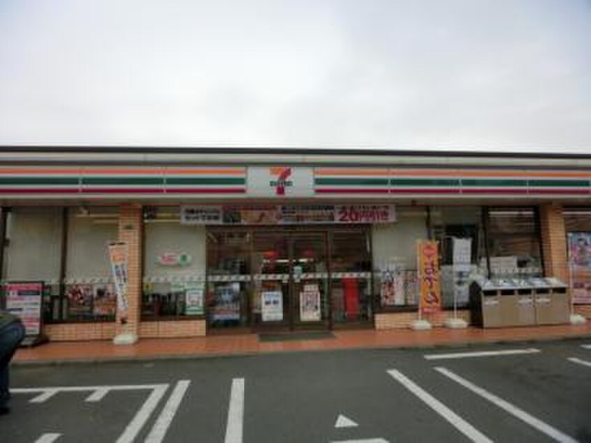 セブンイレブン 相模原くぬぎ台小前店(コンビニ)まで330m メゾンドリーム