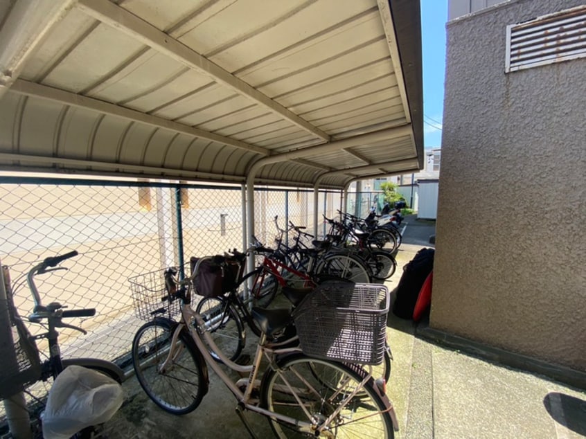 駐輪場 希望が丘コーポラスB棟（107）