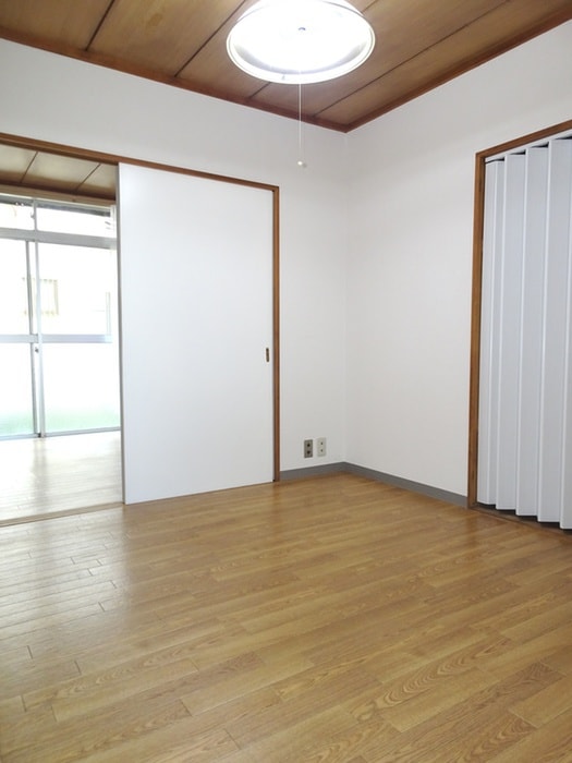 室内からの展望 コ－ポ富士見野