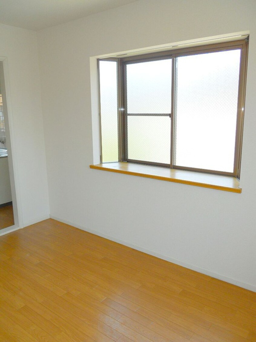 居室 モンシャトー冨沢