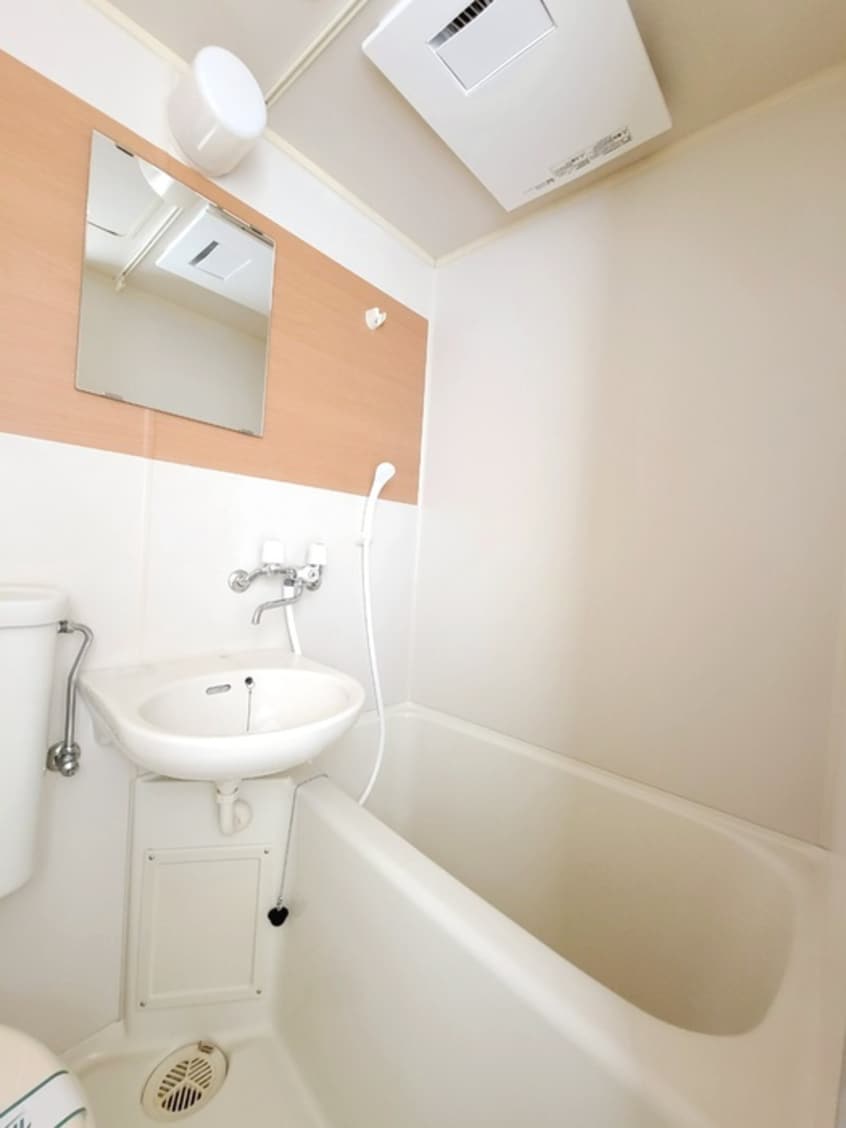 バス／シャワールーム等 煉瓦館５８