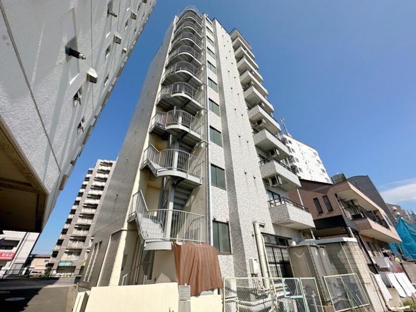 外観写真 ラ・トゥ－ル・アンフィニ