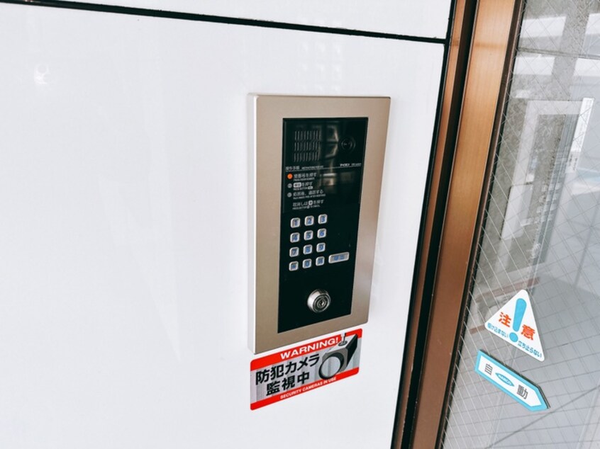 その他 ラ・トゥ－ル・アンフィニ