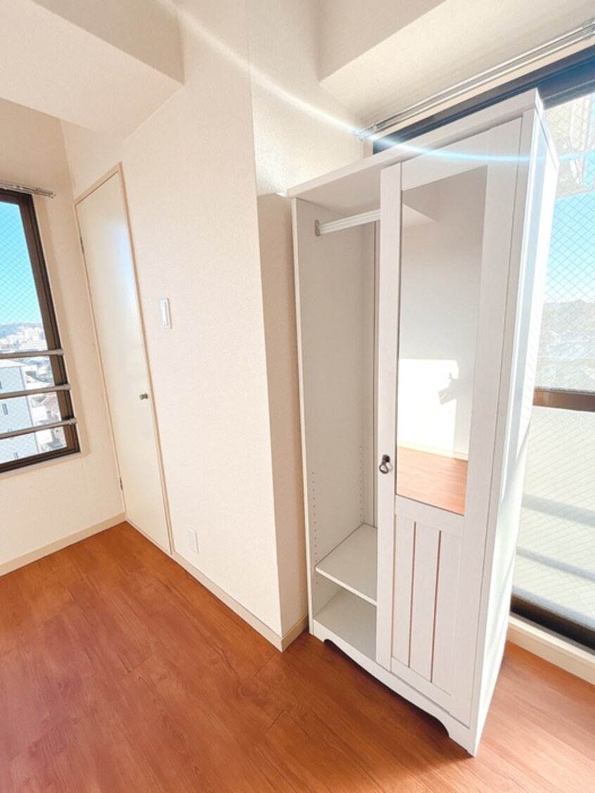 収納 ラ・トゥ－ル・アンフィニ