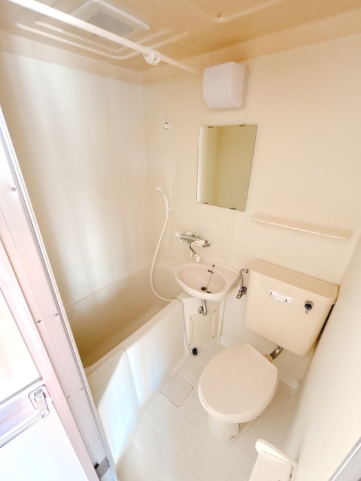 バス／シャワールーム等 ラ・トゥ－ル・アンフィニ