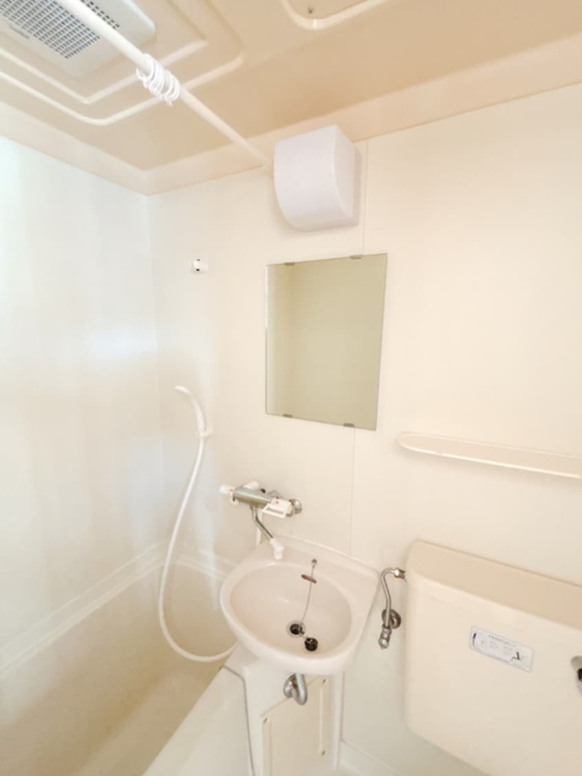 洗面 ラ・トゥ－ル・アンフィニ