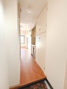 廊下 ラ・トゥ－ル・アンフィニ