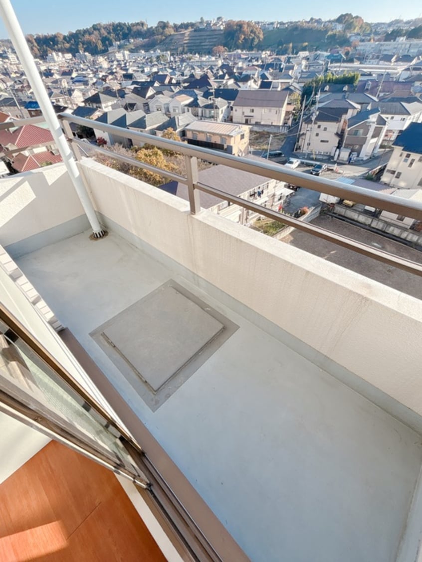 ベランダ・バルコニー ラ・トゥ－ル・アンフィニ