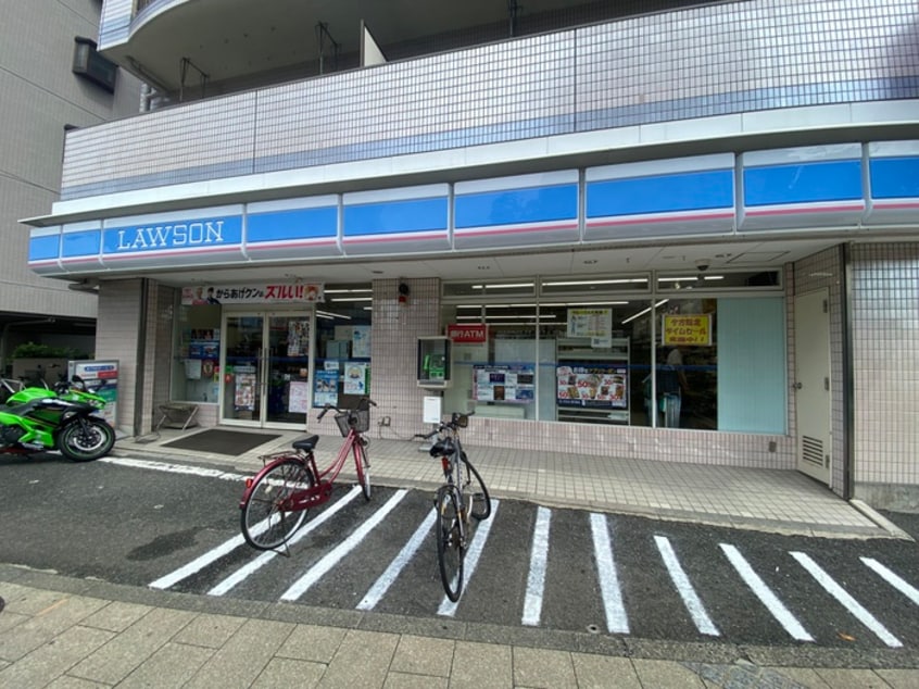 ローソン(コンビニ)まで58m ラ・トゥ－ル・アンフィニ