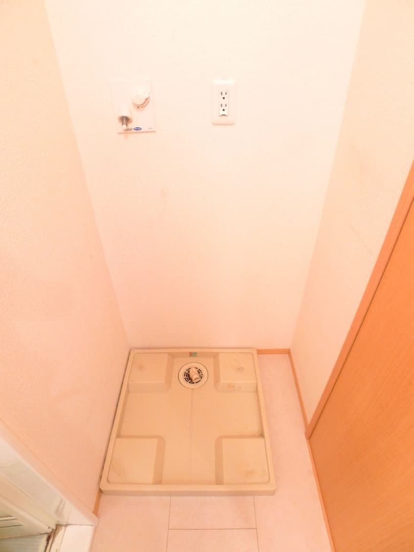 洗濯機置場 ファミール妙典