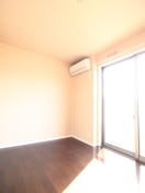 居室 ホワイトシャルマン