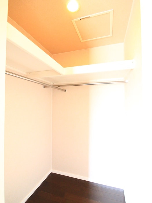 収納 ホワイトシャルマン