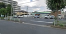 ファミリーマート　西東京富士町2丁目店(コンビニ)まで357m コ－ポレ－ト東伏見１２号棟