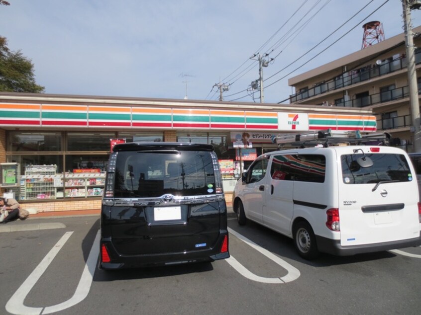 セブンイレブン(コンビニ)まで364m パークサイド生田