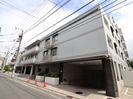 カルパティア市ヶ谷の外観